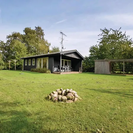 3 Bedroom Lovely In Sydals Holiday home Skovbyballe