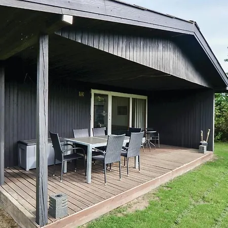 Tatil Evi Three-bedroom In Sydals