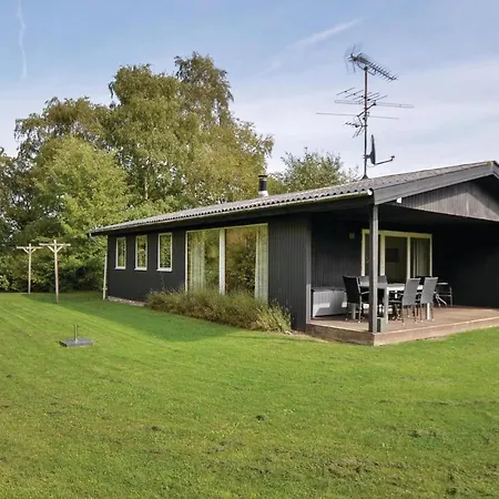 Three-bedroom In Sydals 別荘 *