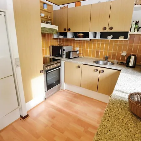 Three-bedroom In Sydals